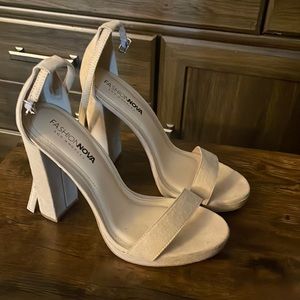 Nude fashion nova heels. Size 9. Worn once.